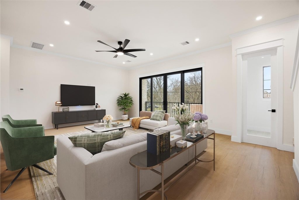 6332 Sidney Street - Photo 6