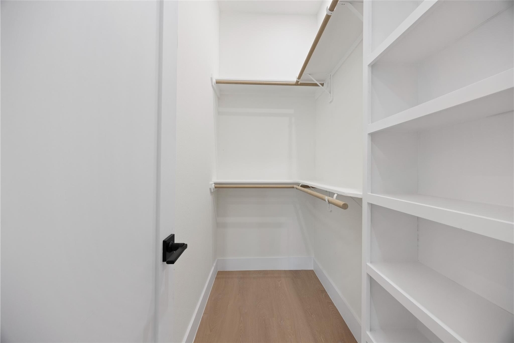 6332 Sidney Street - Photo 14