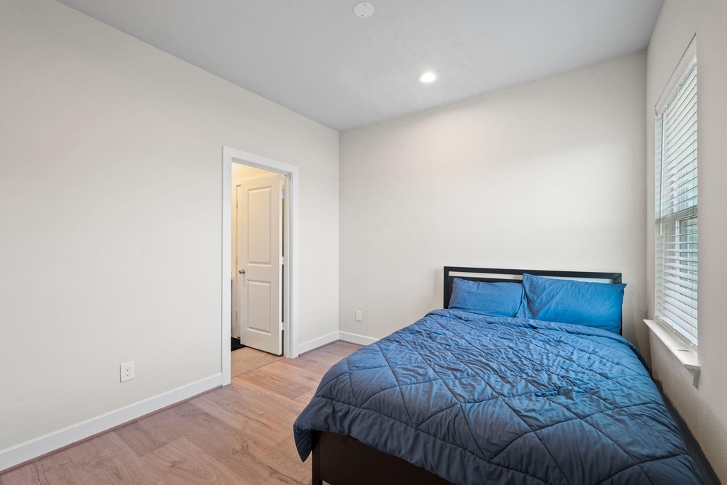 3019 Hicks Street - Photo 18