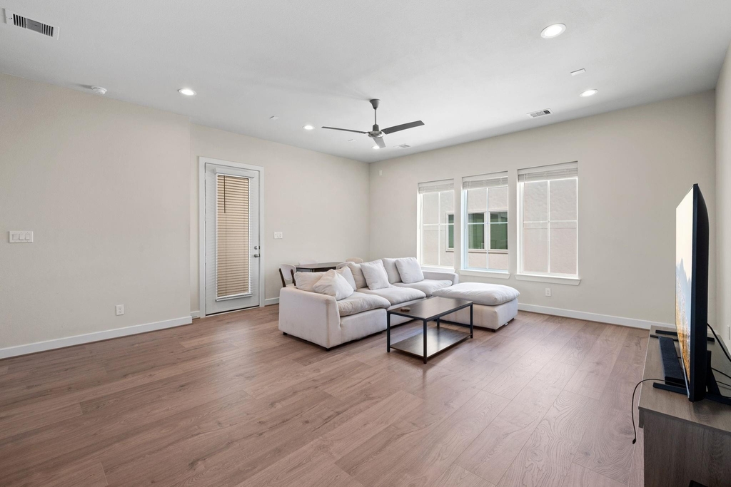 3019 Hicks Street - Photo 10