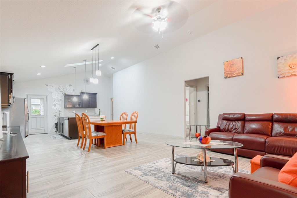 9857 Glen Brook Lane - Photo 7
