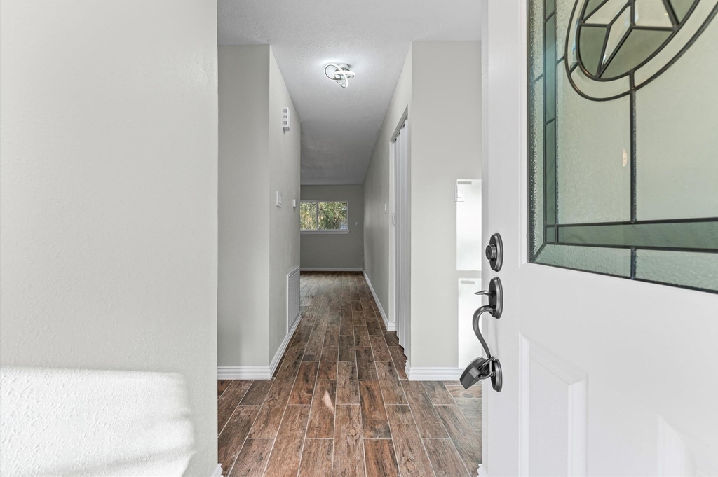 1808 N Red Cedar Circle - Photo 3