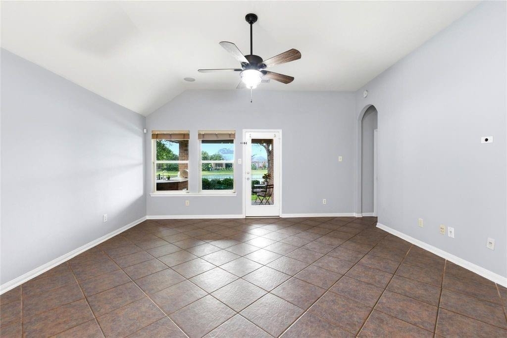 26210 Christen Canyon Lane - Photo 17