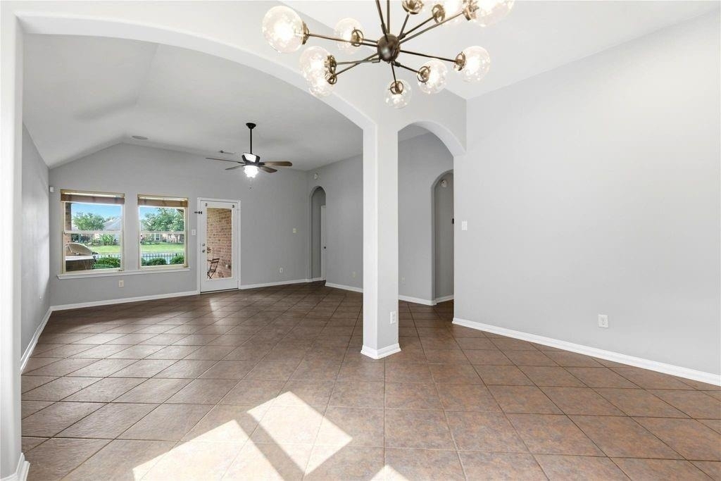 26210 Christen Canyon Lane - Photo 16