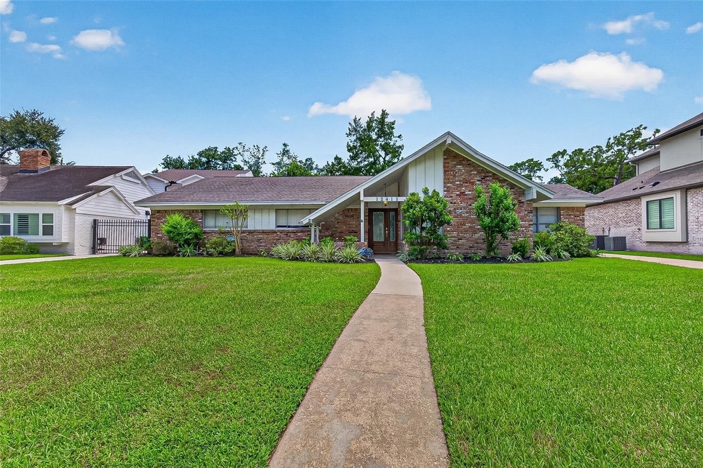 12411 Pinerock Lane - Photo 4