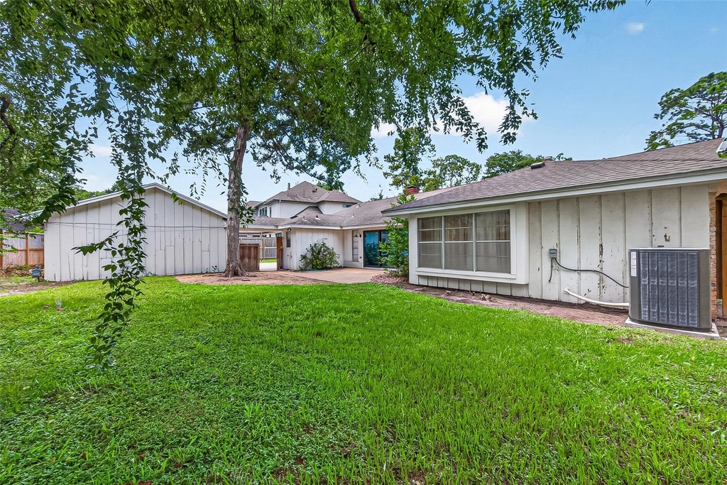 12411 Pinerock Lane - Photo 45