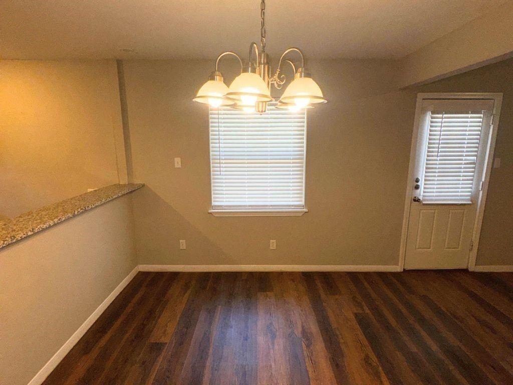 723 Cherry Valley Drive - Photo 5