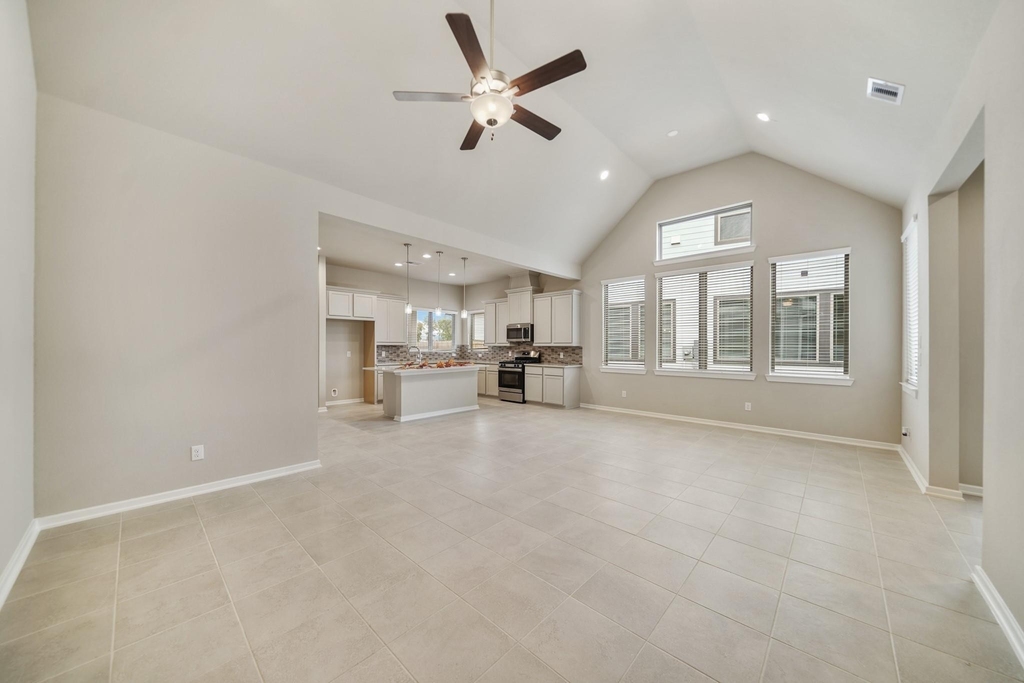 1547 Crystal Stream Drive - Photo 10