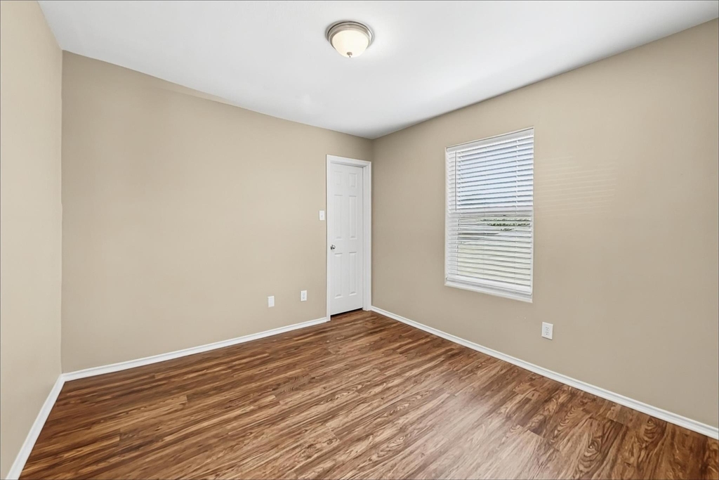 503 Pine Cluster Court - Photo 11
