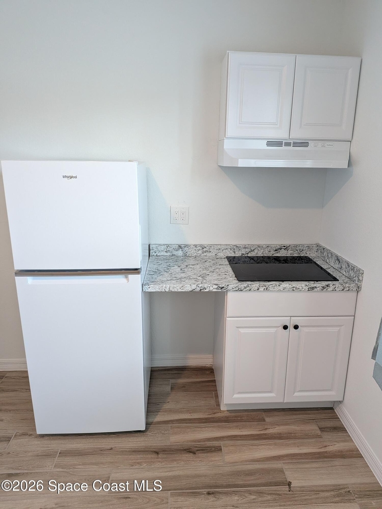 559 Oldenberg Street Sw - Photo 1