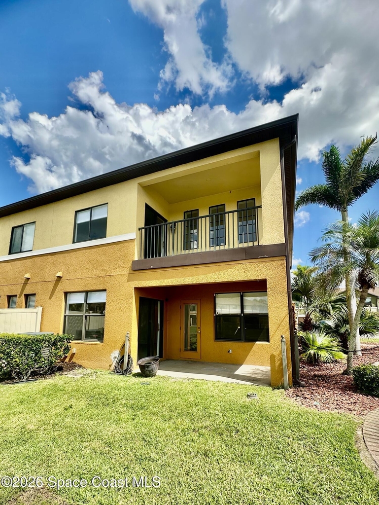 1310 Lara Circle - Photo 4
