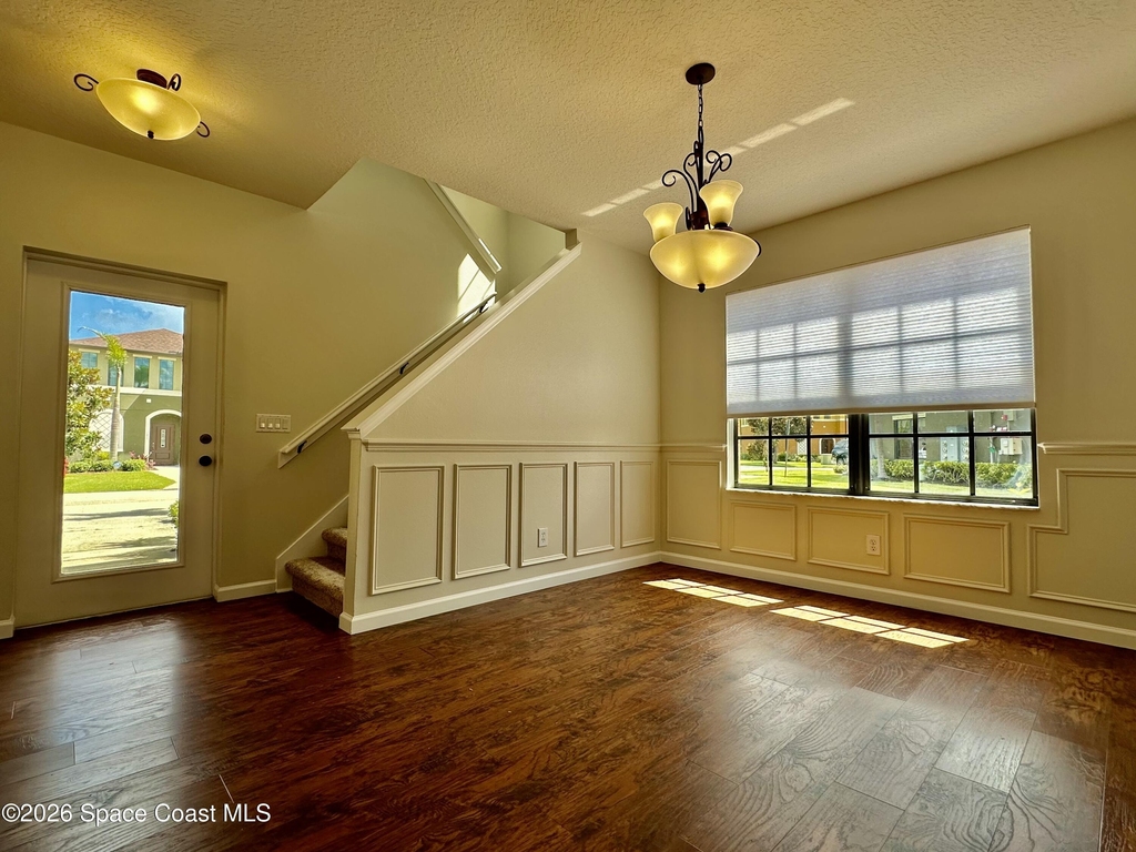 1310 Lara Circle - Photo 9