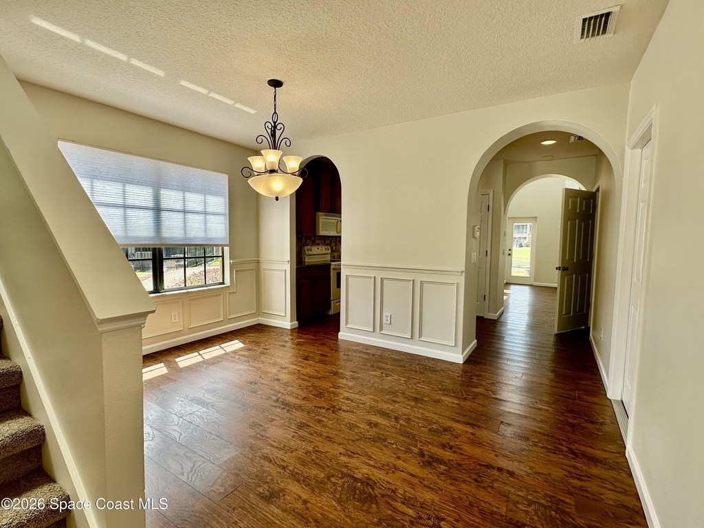 1310 Lara Circle - Photo 7