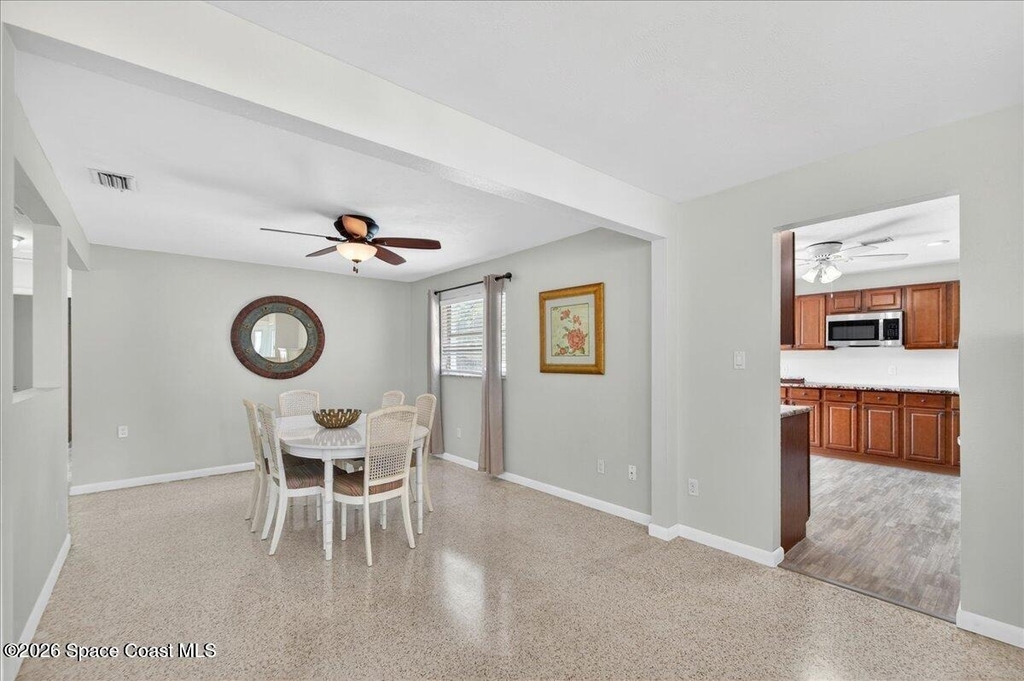 545 S Courtenay Parkway - Photo 9