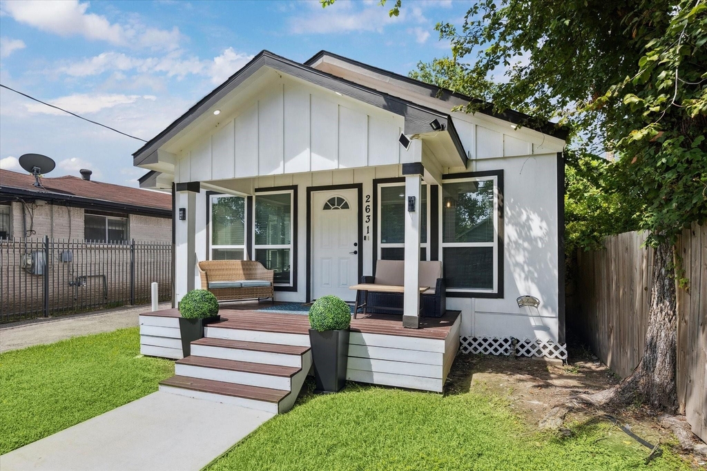2631 Stevens Street - Photo 2