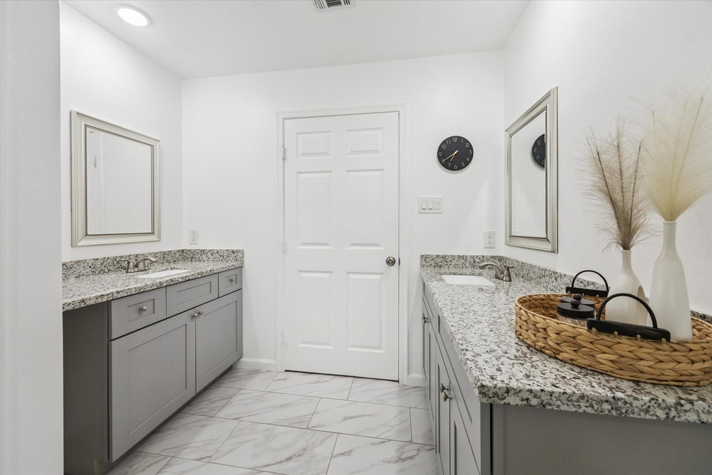 2631 Stevens Street - Photo 17