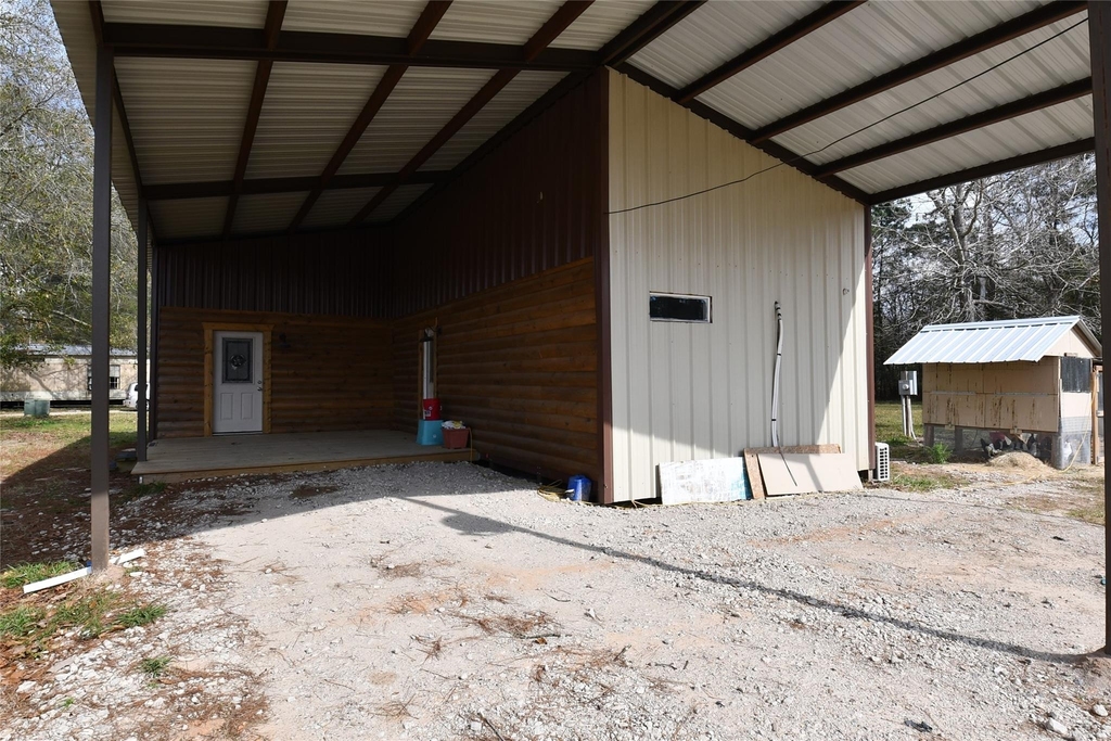 405 County Road 2296 - Photo 5