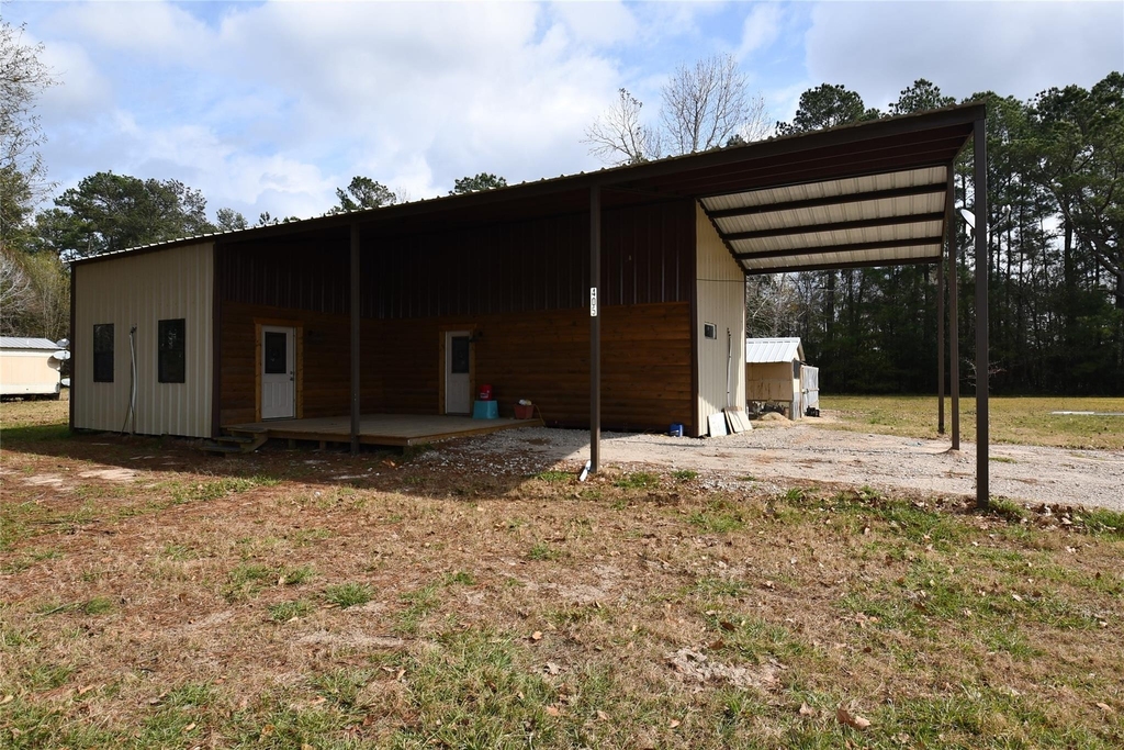 405 County Road 2296 - Photo 6