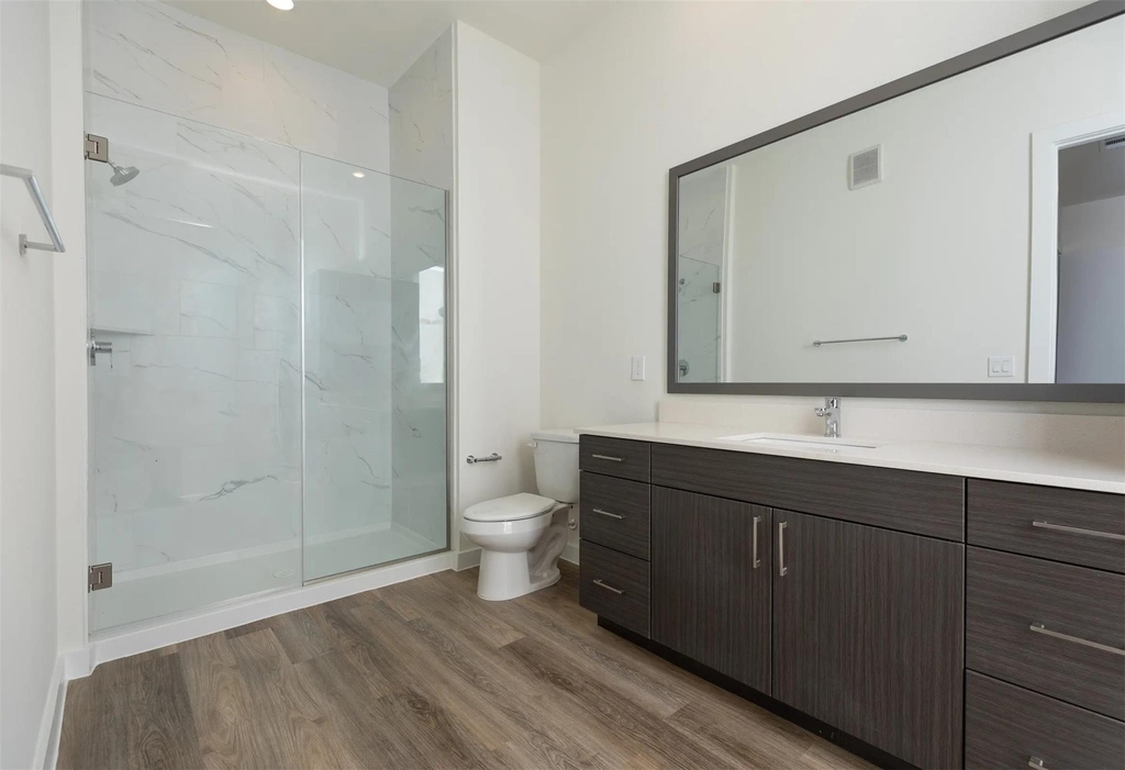 1690 North Loop - Photo 10