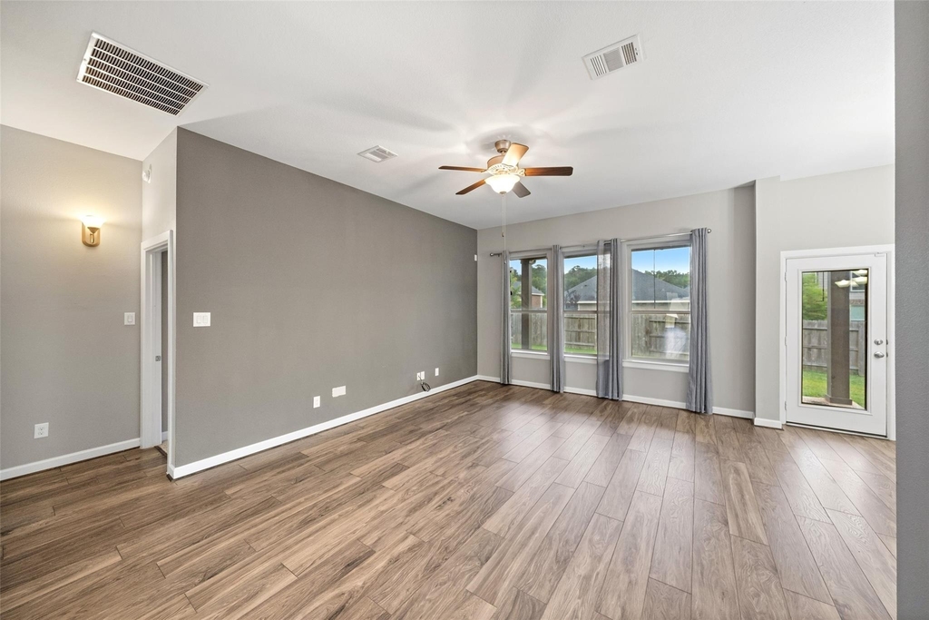 262 Pleasant Hill Way - Photo 8