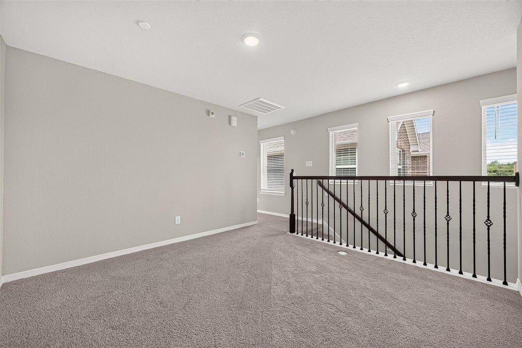 8033 Scanlan Trail - Photo 18