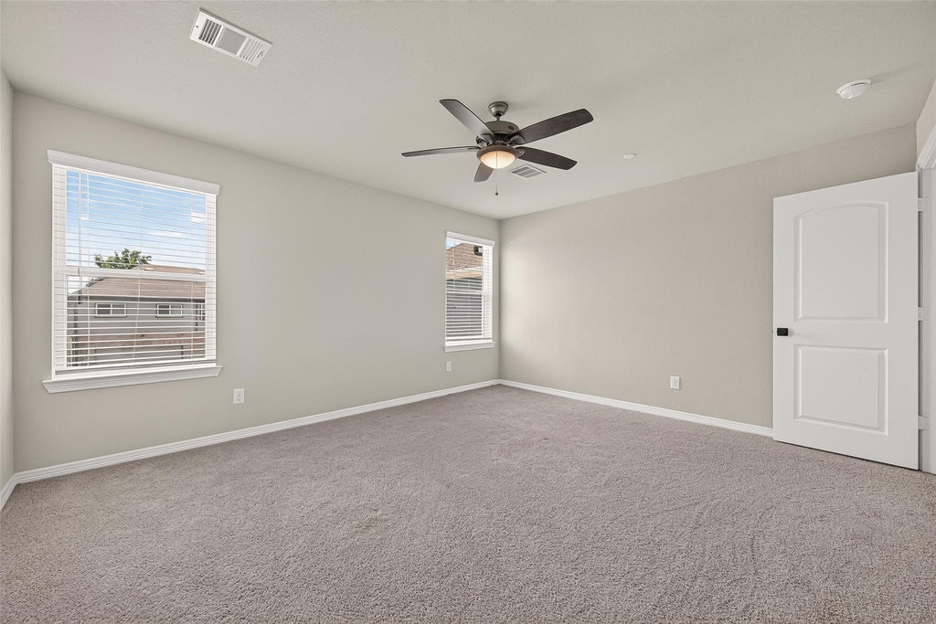 8033 Scanlan Trail - Photo 22