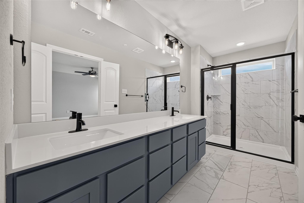 8033 Scanlan Trail - Photo 23