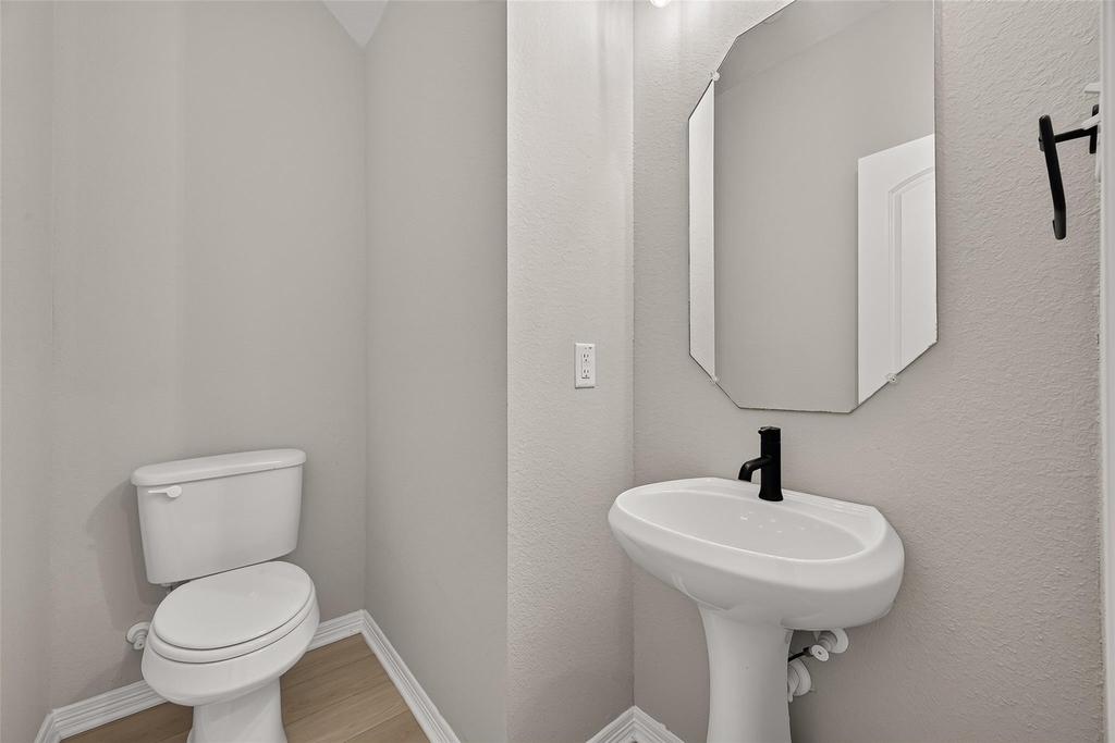 8033 Scanlan Trail - Photo 15