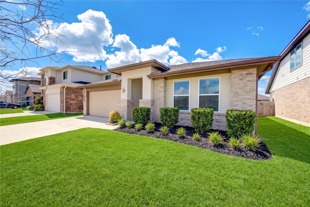 30215 Lone Peak Drive - Photo 1