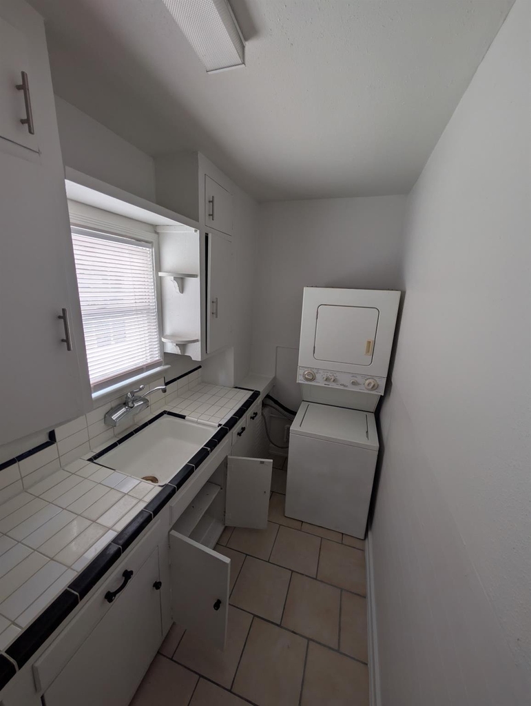 5612 Chartres Street - Photo 5