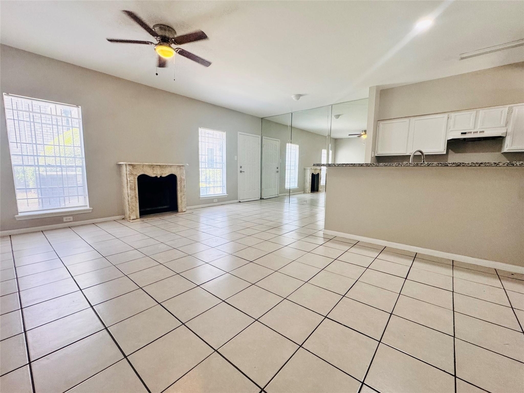 7352 Regency Square Court - Photo 9