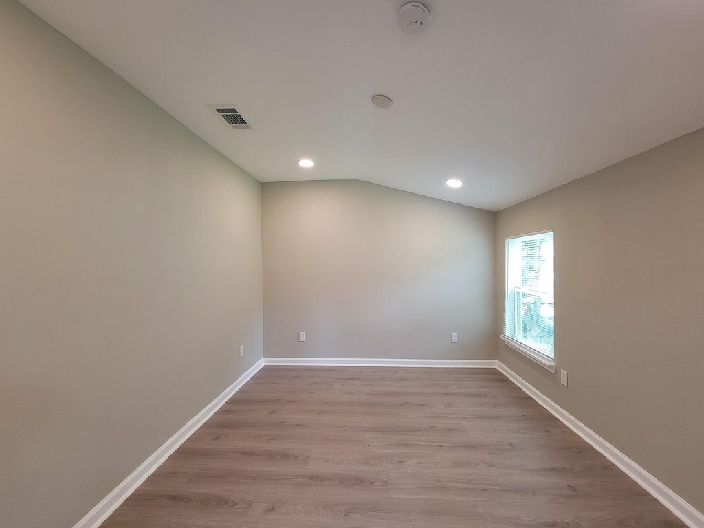 1107 Roosevelt Street - Photo 14