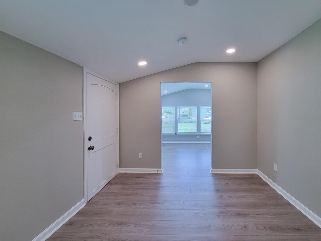 1107 Roosevelt Street - Photo 17