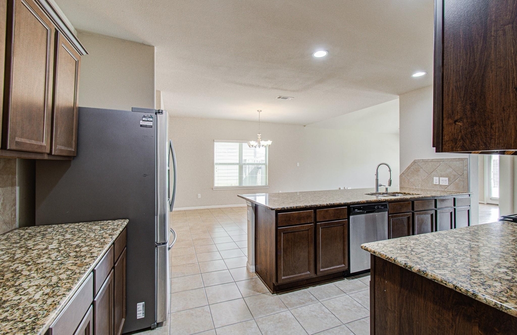 1936 Acaciawood Way - Photo 9