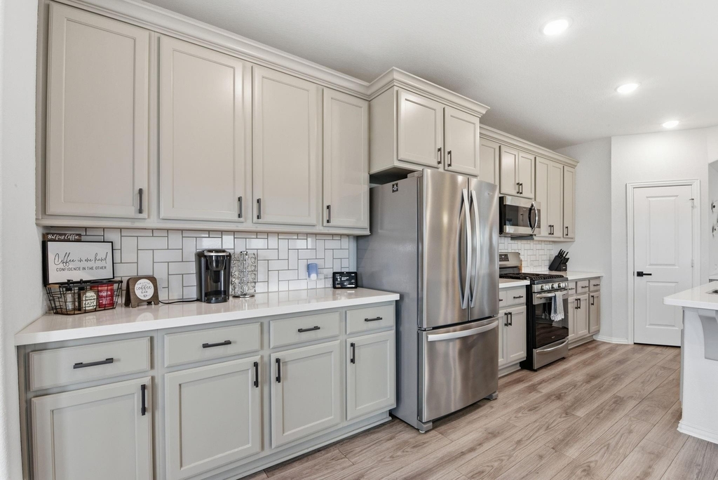 10510 Wagner Street - Photo 11