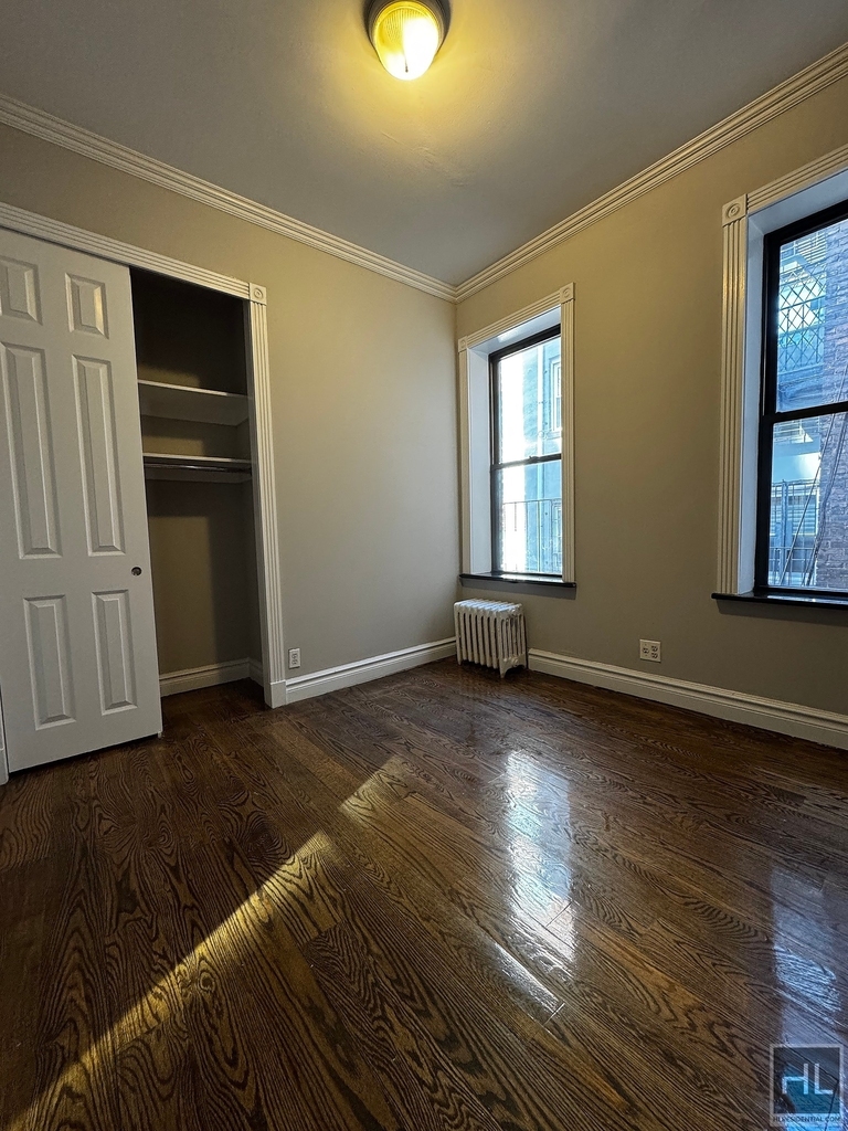 East 23rd Street - Photo 2