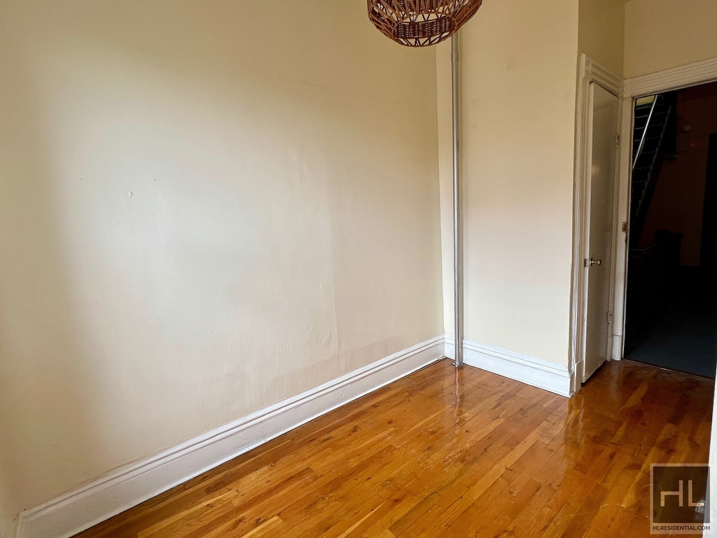 1225 Fulton Street - Photo 5