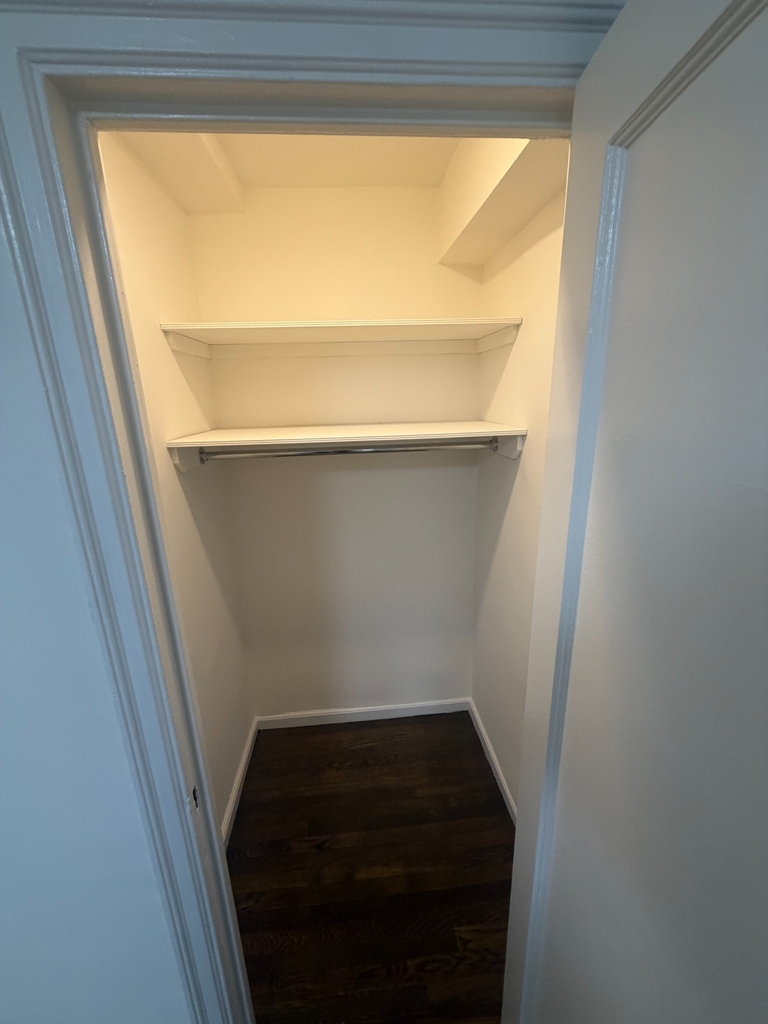 East 38th Street - Photo 9