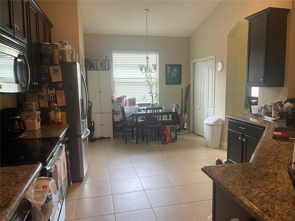824 Vino Verde Circle - Photo 2
