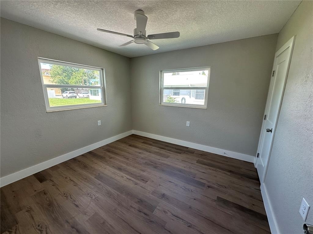 7122 Grevilla Avenue S - Photo 5