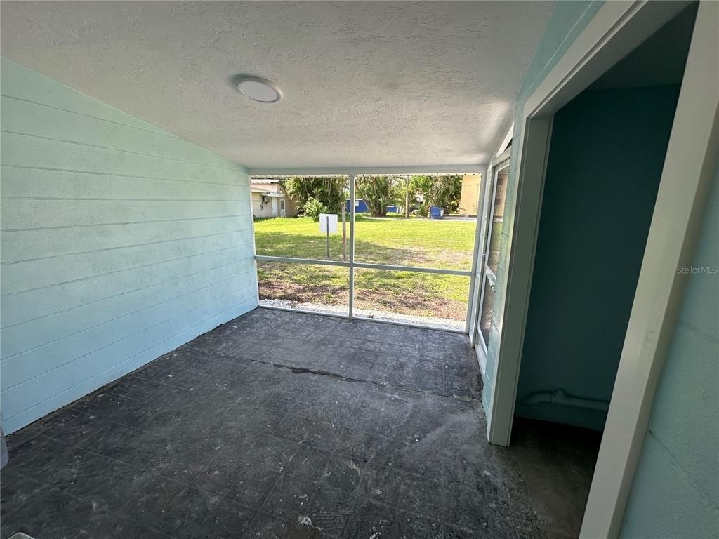 7122 Grevilla Avenue S - Photo 6