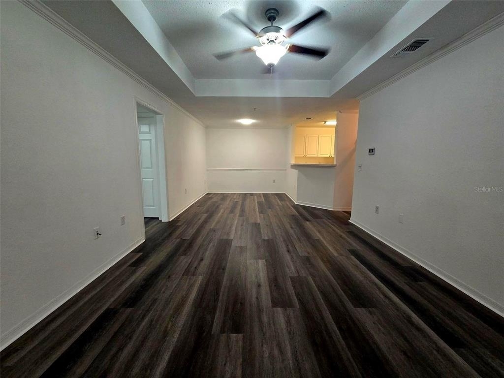 18001 Richmond Place Drive - Photo 9