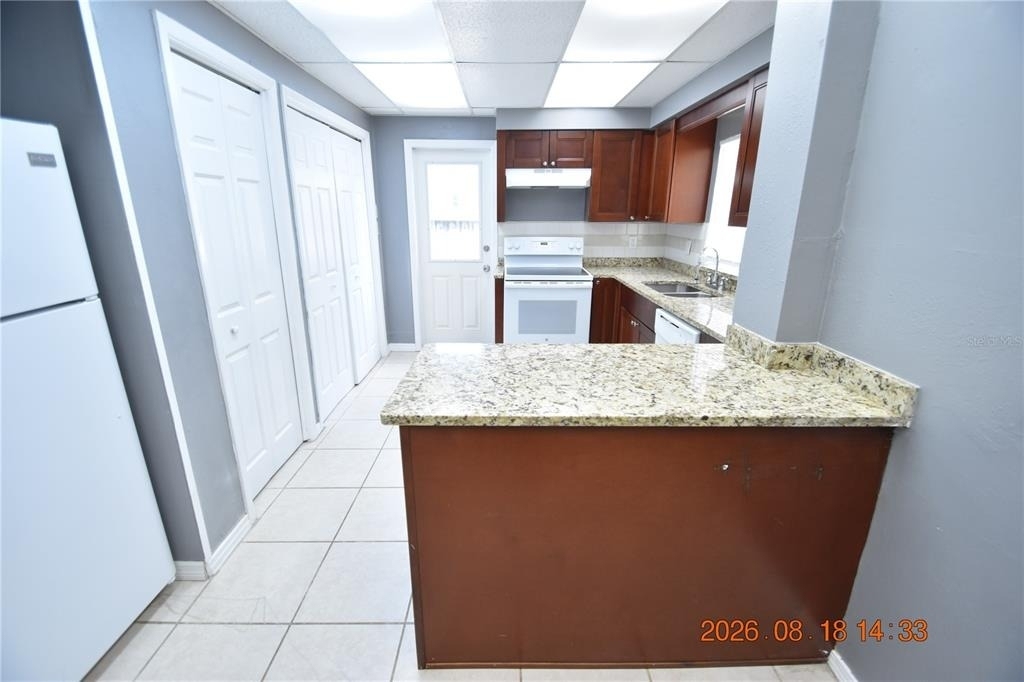 212 N Clearview Avenue - Photo 17