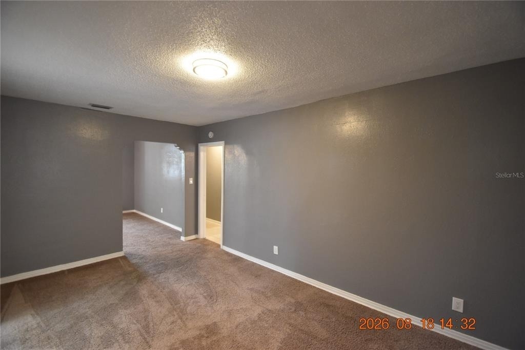 212 N Clearview Avenue - Photo 10