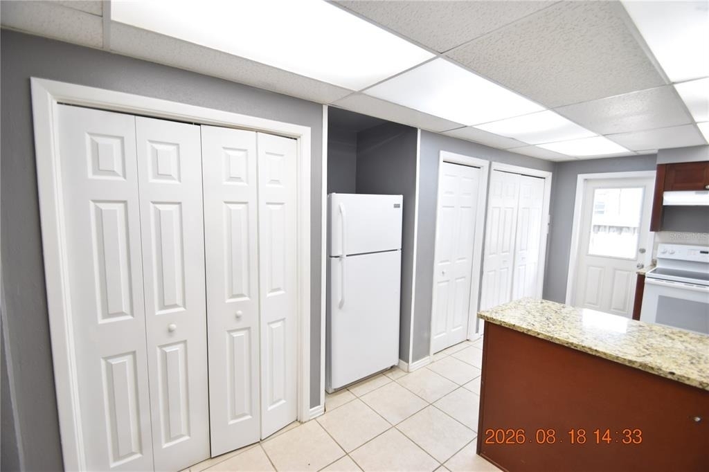 212 N Clearview Avenue - Photo 15