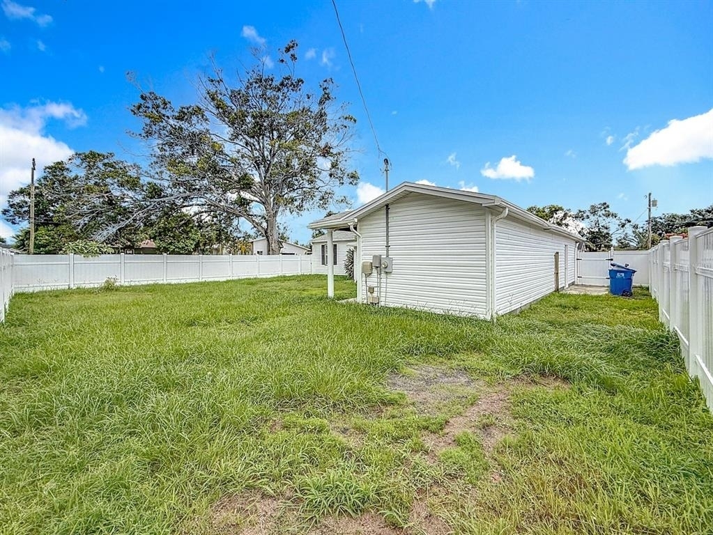 2122 52nd Avenue N - Photo 54