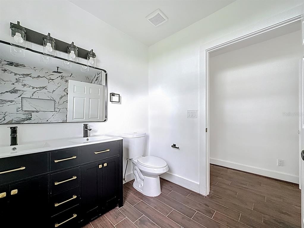 2122 52nd Avenue N - Photo 31