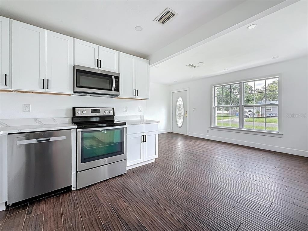 2122 52nd Avenue N - Photo 17