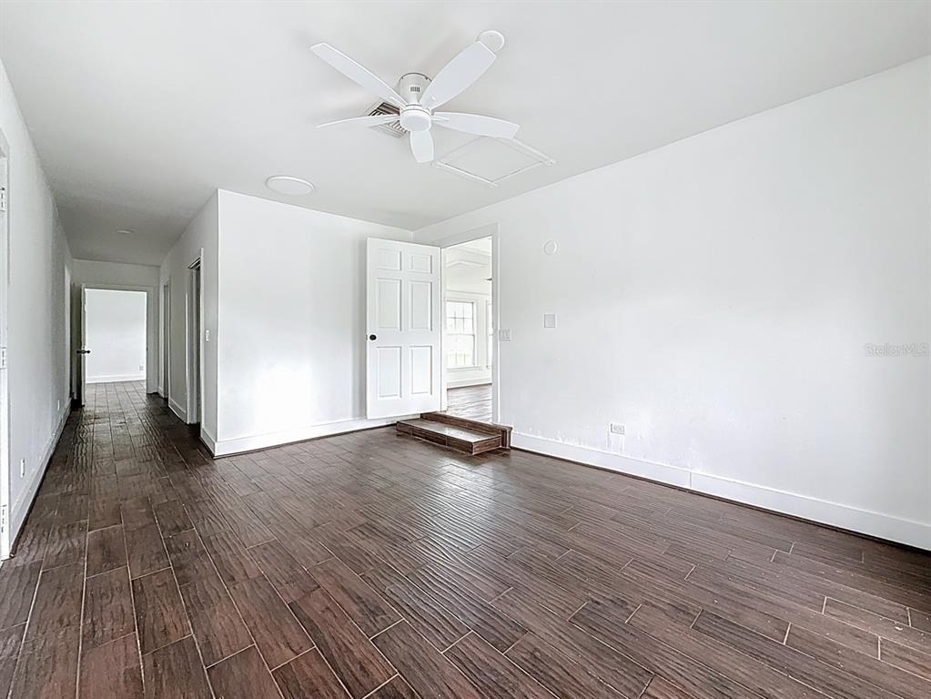 2122 52nd Avenue N - Photo 28