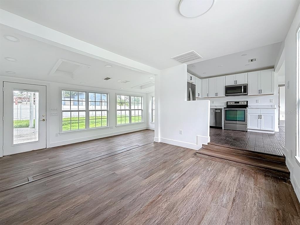 2122 52nd Avenue N - Photo 22
